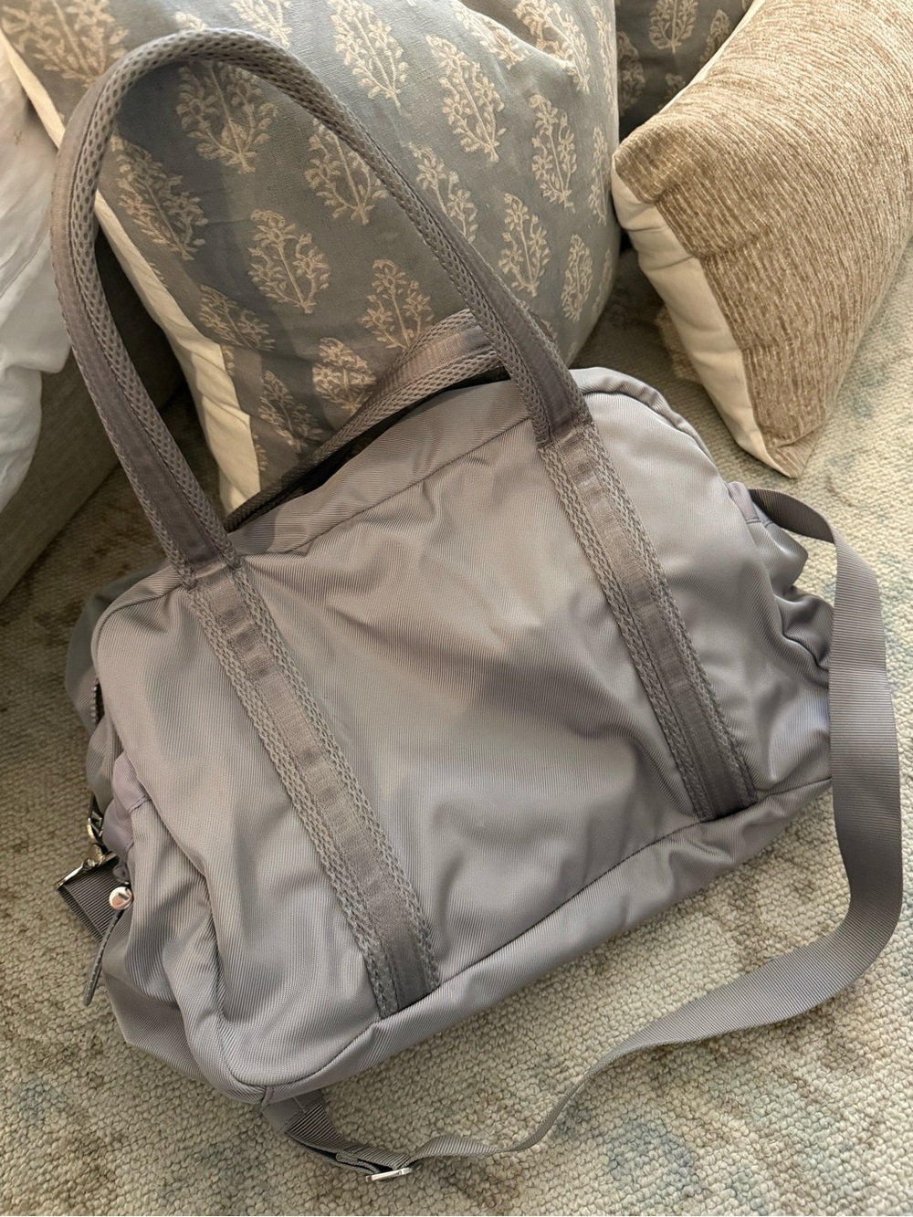 lululemon athletica Light Purple/ Gray Duffle Bag - Picture 7 of 7